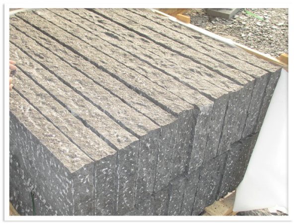 G684 kerbstone